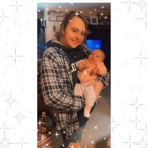 Meet your Posher, Nadia